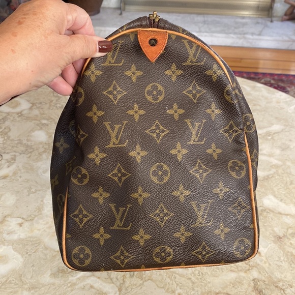 Authentic Louis Vuitton Speedy 40 Monogram Vintage - Picture 8 of 17